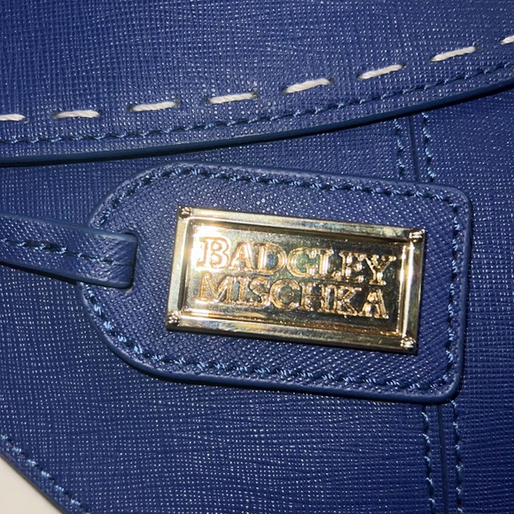 NWOT Badgley Mischka cobalt blue envelope clutch and crossbody - Picture 3 of 6